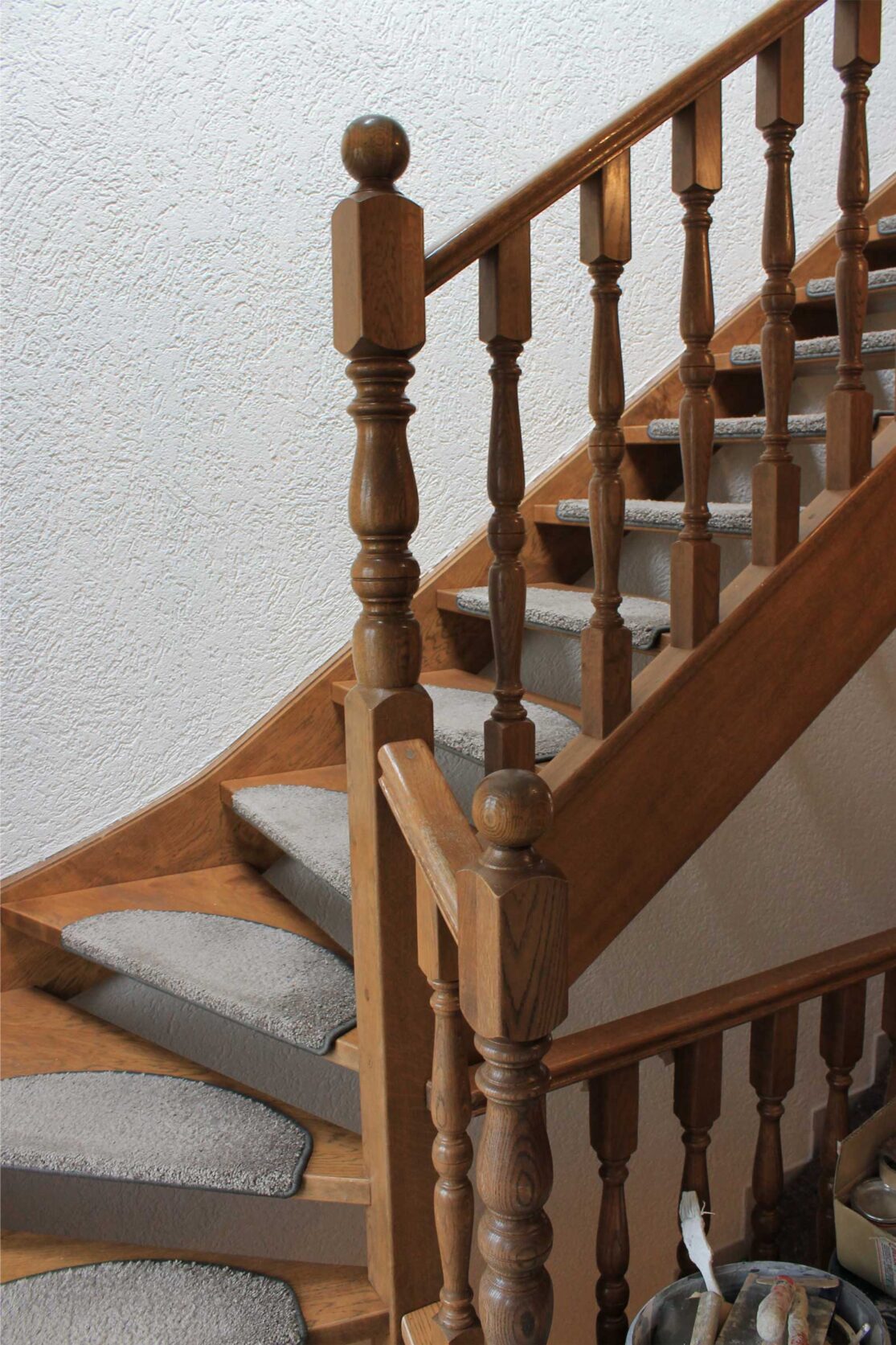 Maler-Bohrmann-Stairs-Side-Before